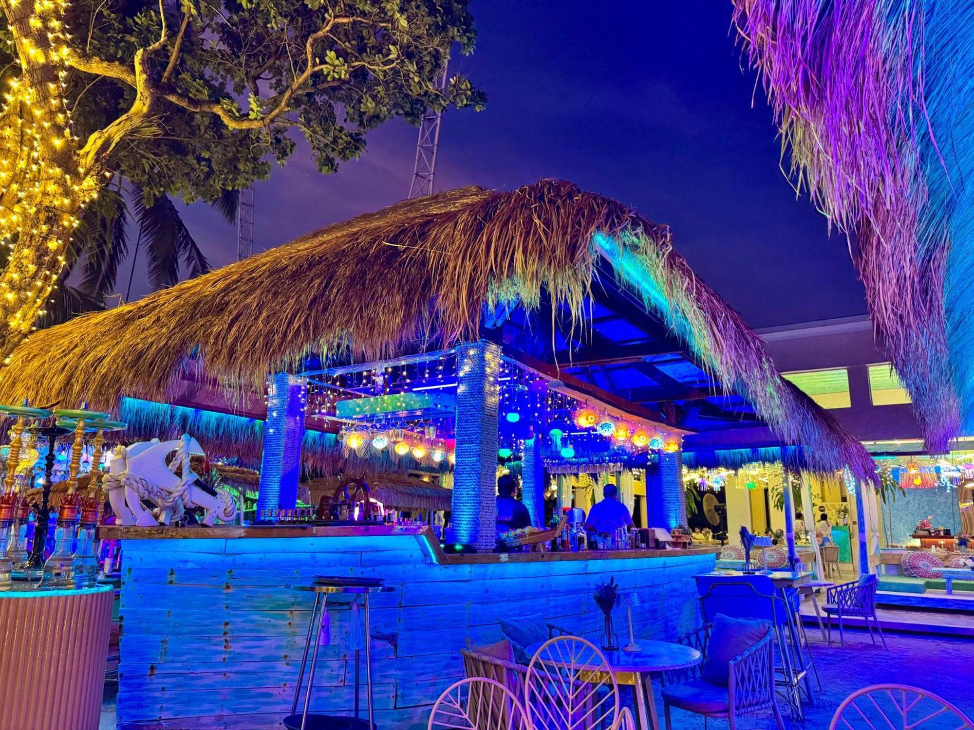 Casa Pilar Beach Resort Manoc-Manoc Экстерьер фото
