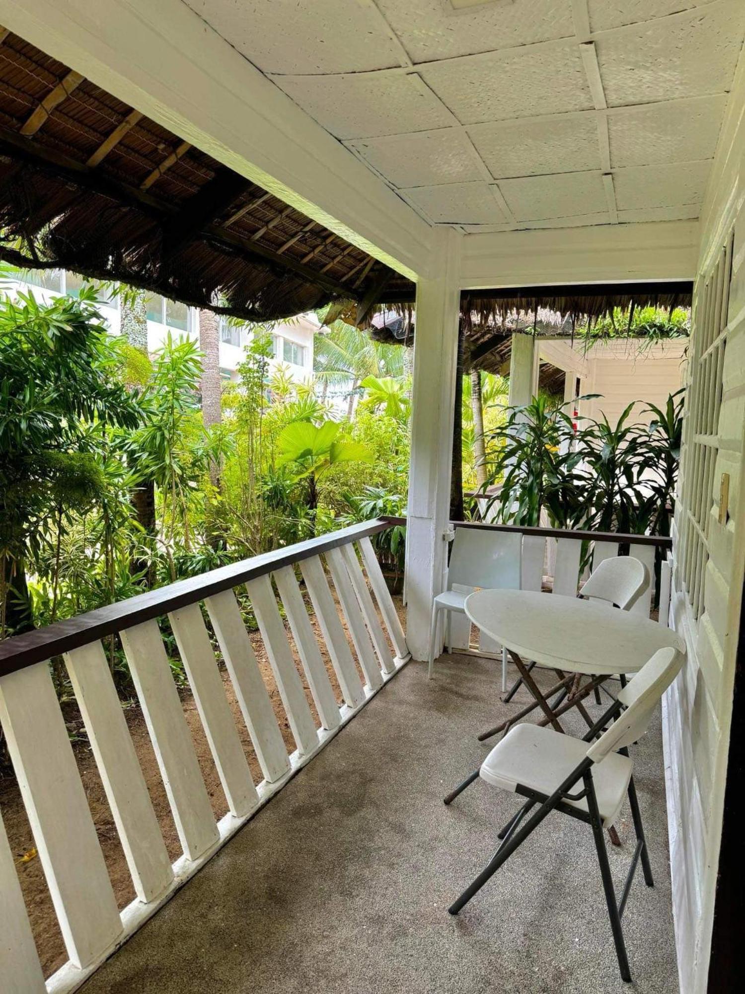 Casa Pilar Beach Resort Manoc-Manoc Экстерьер фото