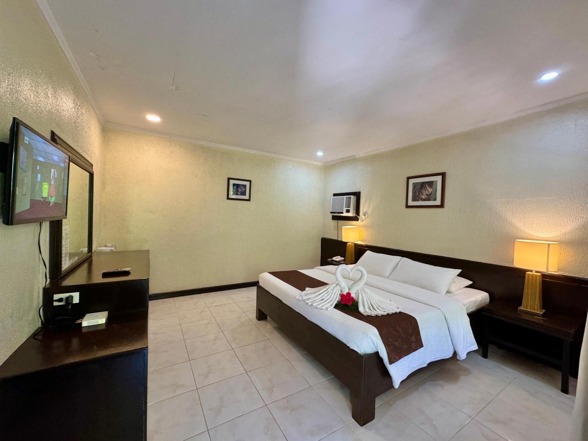 Casa Pilar Beach Resort Manoc-Manoc Экстерьер фото