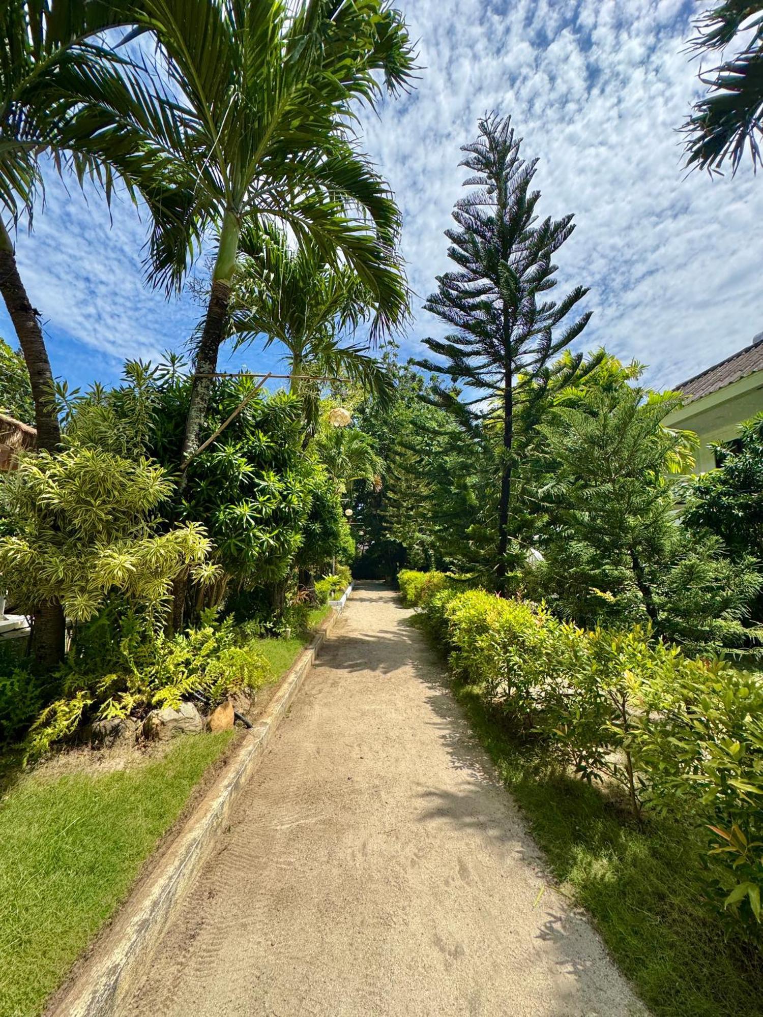 Casa Pilar Beach Resort Manoc-Manoc Экстерьер фото