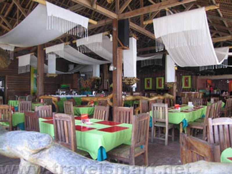 Casa Pilar Beach Resort Manoc-Manoc Экстерьер фото